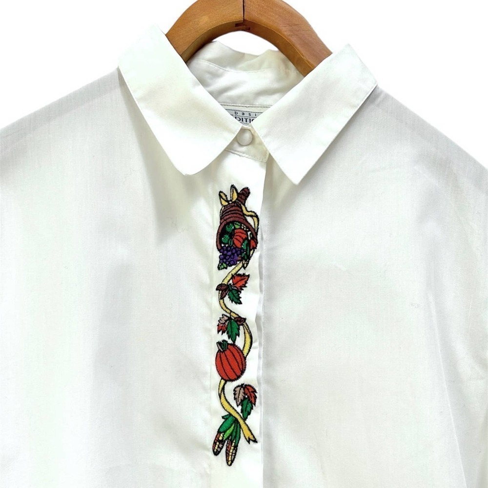 Vintage Autumn Halloween Fall Leaves Pumpkin Embroidered White Button Up Top